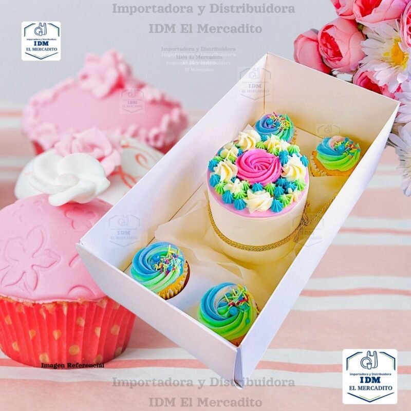 Caja para mini queque y cup cakes, 4 cup cakes + 1 mini queque, con tapa transparente