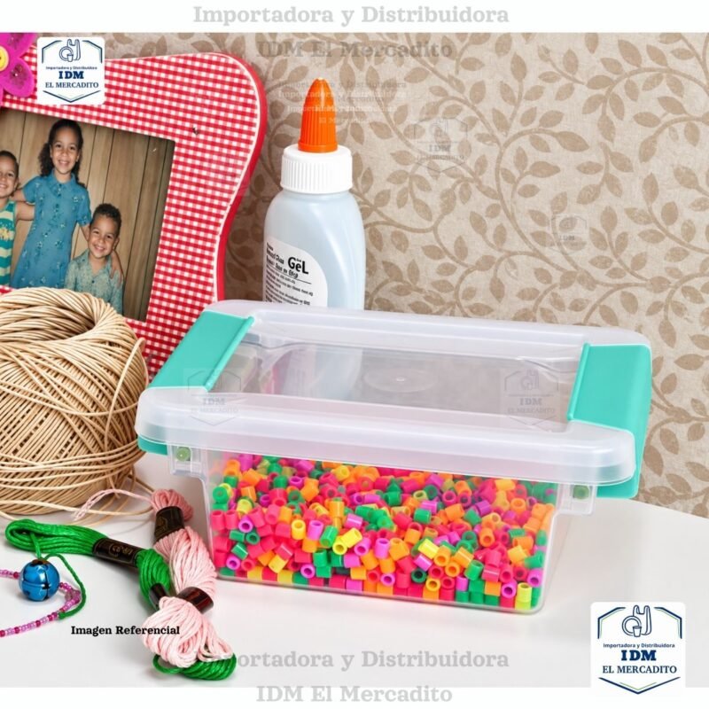 Caja organizadora Sterilite mini, estilo clip box, 16.8 × 12.7 × 7 cm.